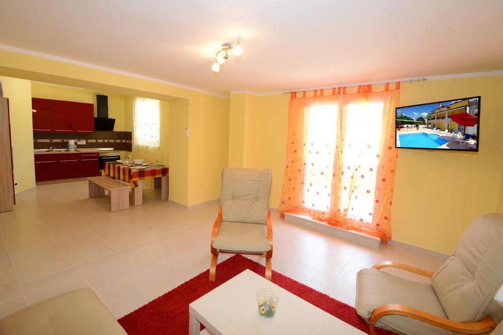 Apartments Villa Mimi Višnjan Szoba fotó