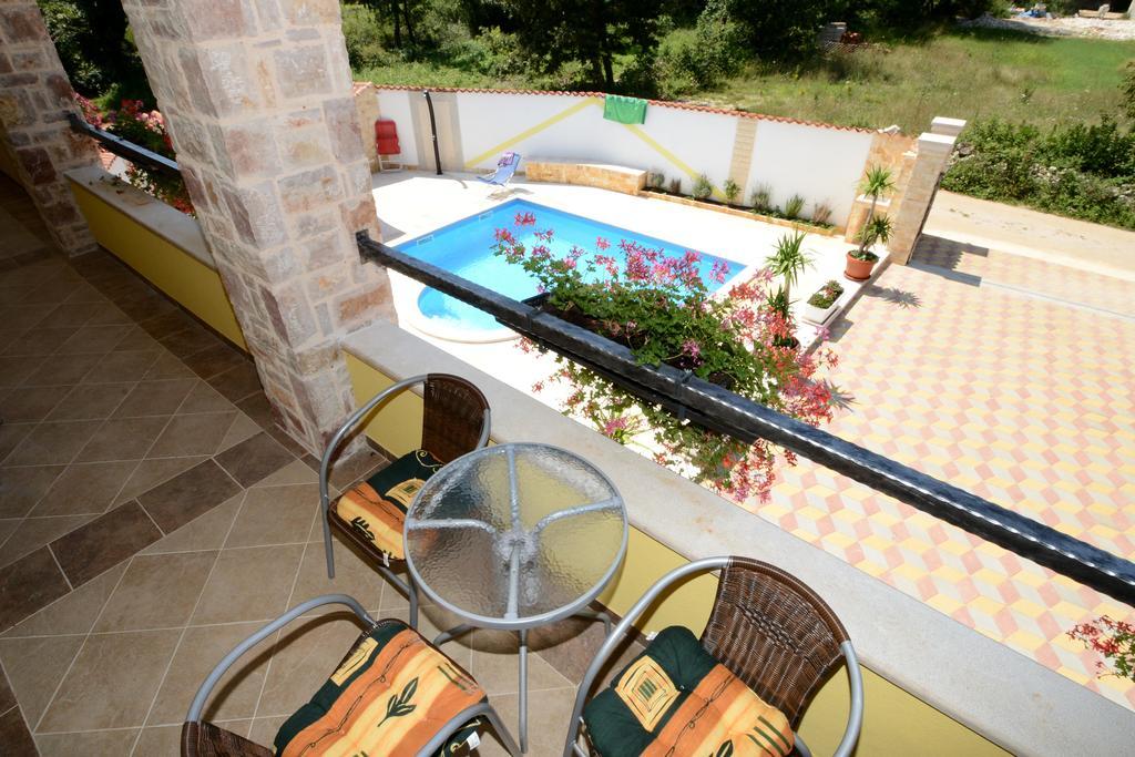 Apartments Villa Mimi Višnjan Szoba fotó